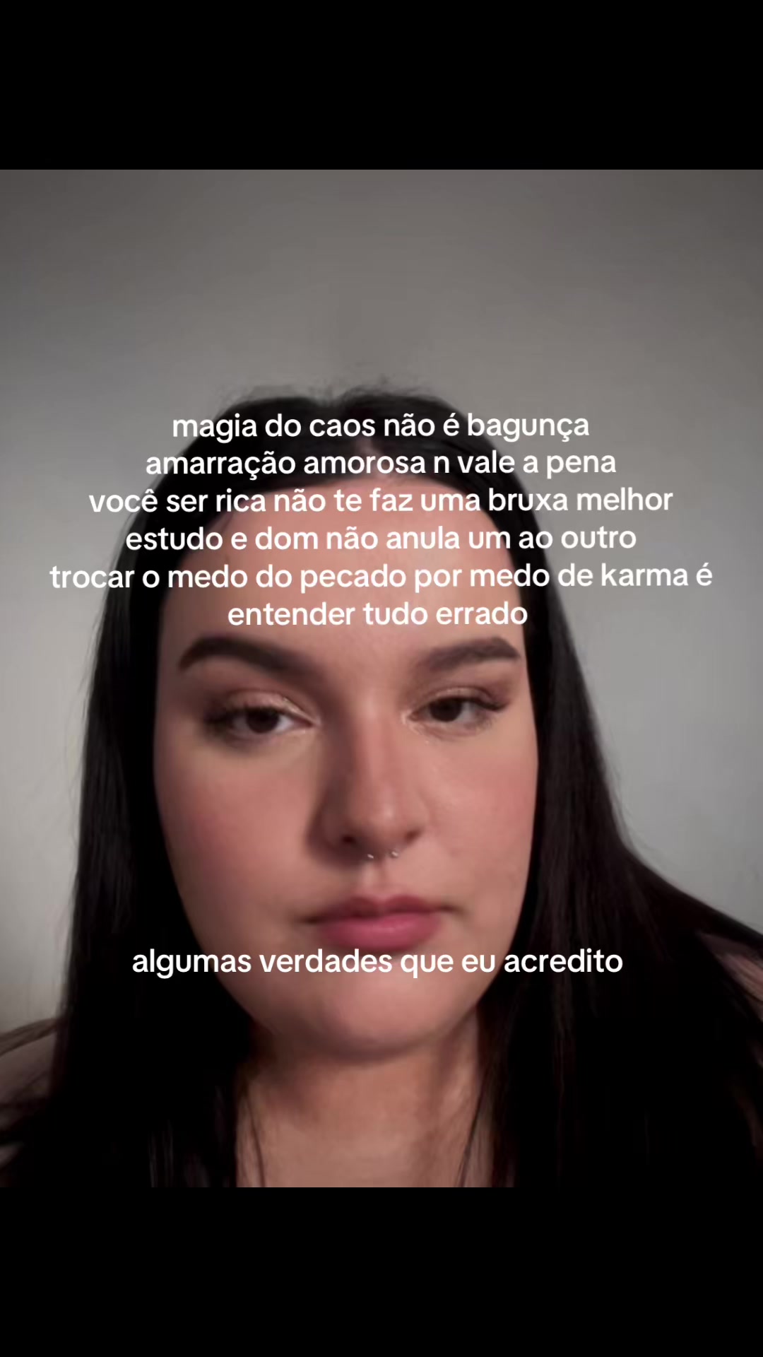 @Julia Pravina ⛤ Bruxa