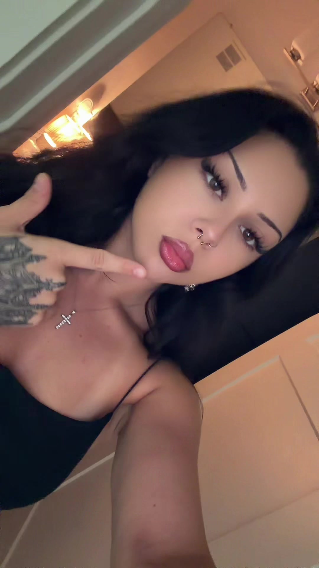 @mia