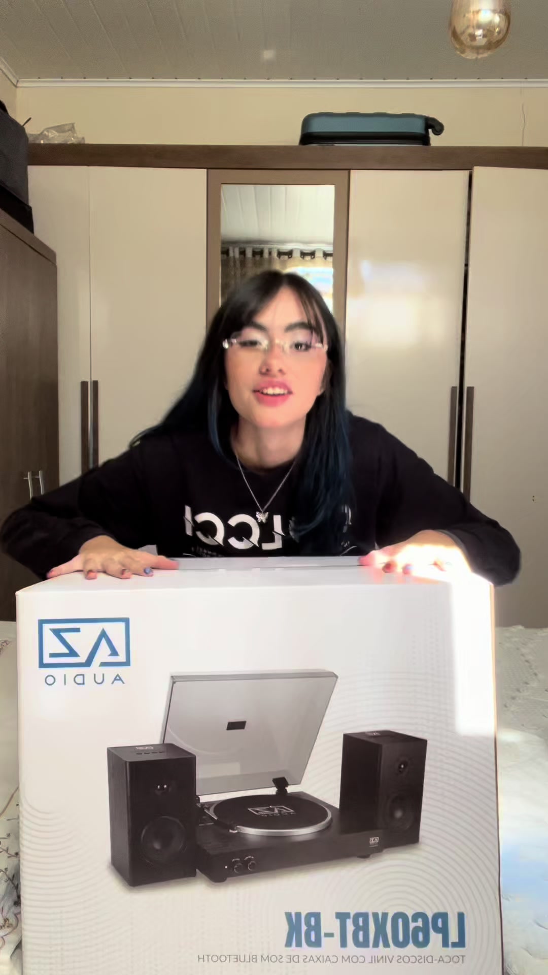 @AuthenticManu