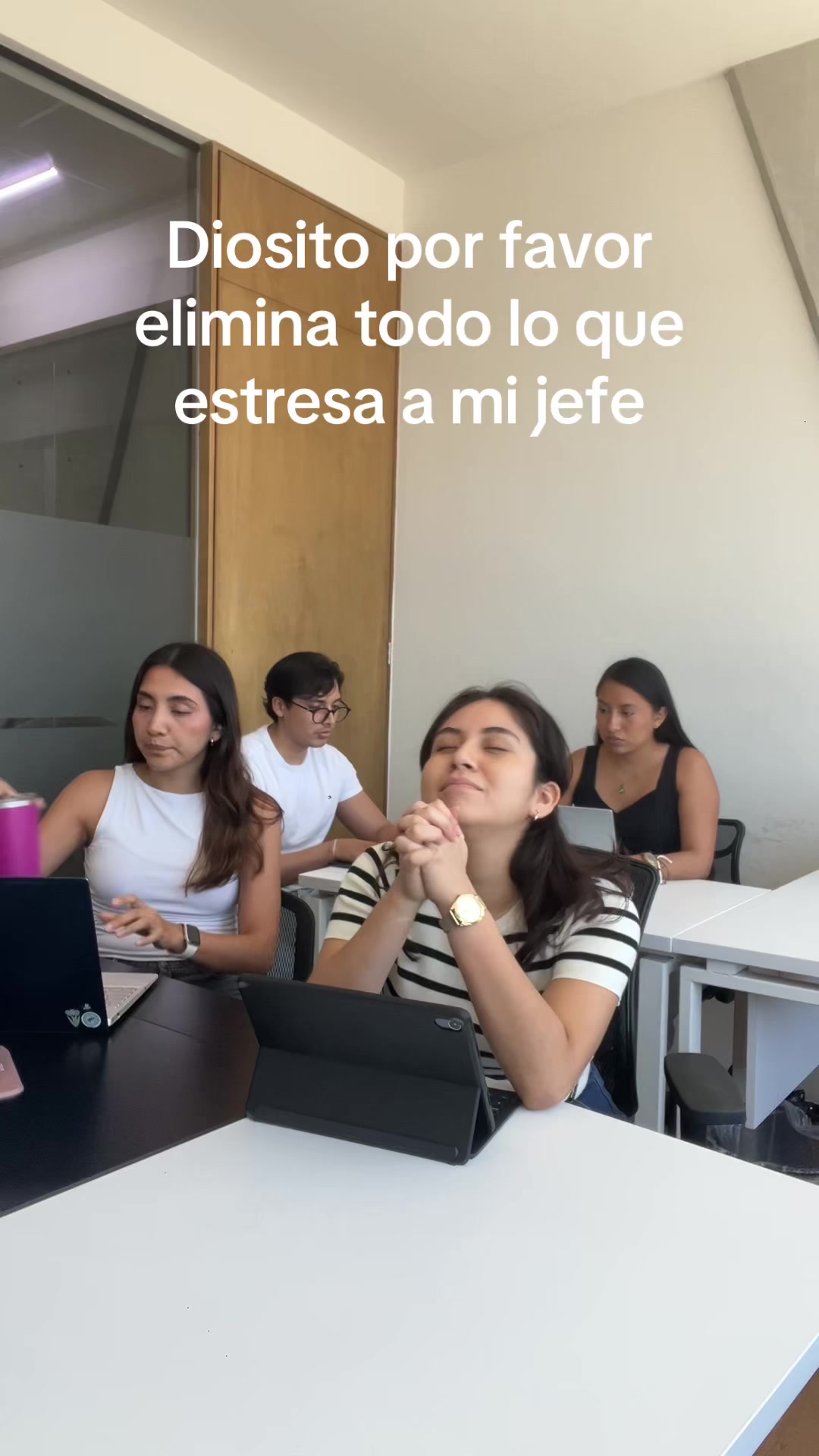 @Estudia en el extranjero ✈️