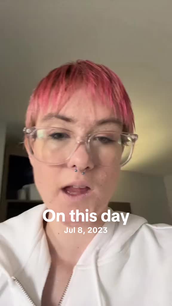 @lyricoliviaa