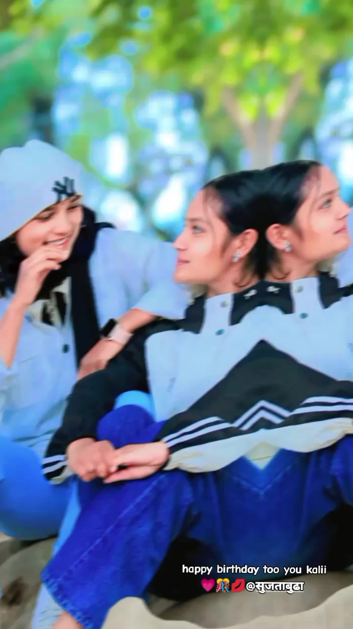 @मेरो पहिलो मायाँ आमा र बाबा