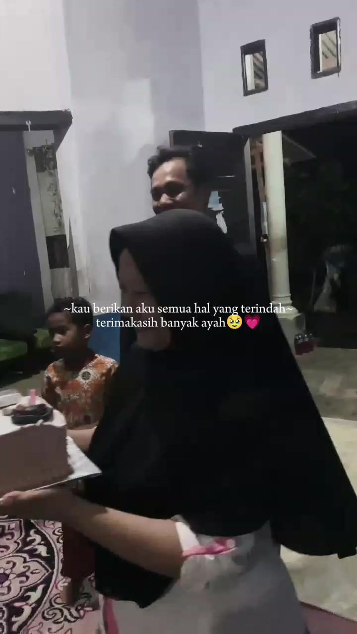 @putriapriliiiii💋