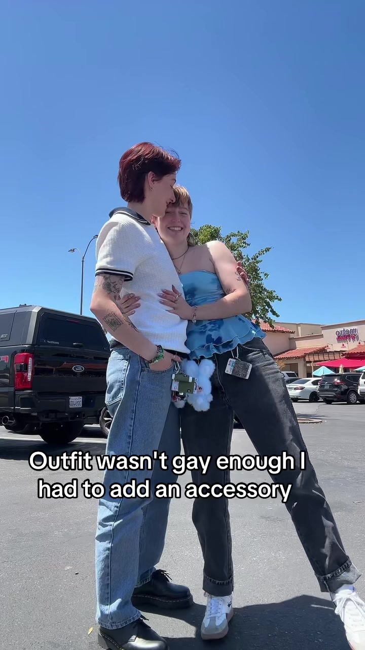 @adelle
