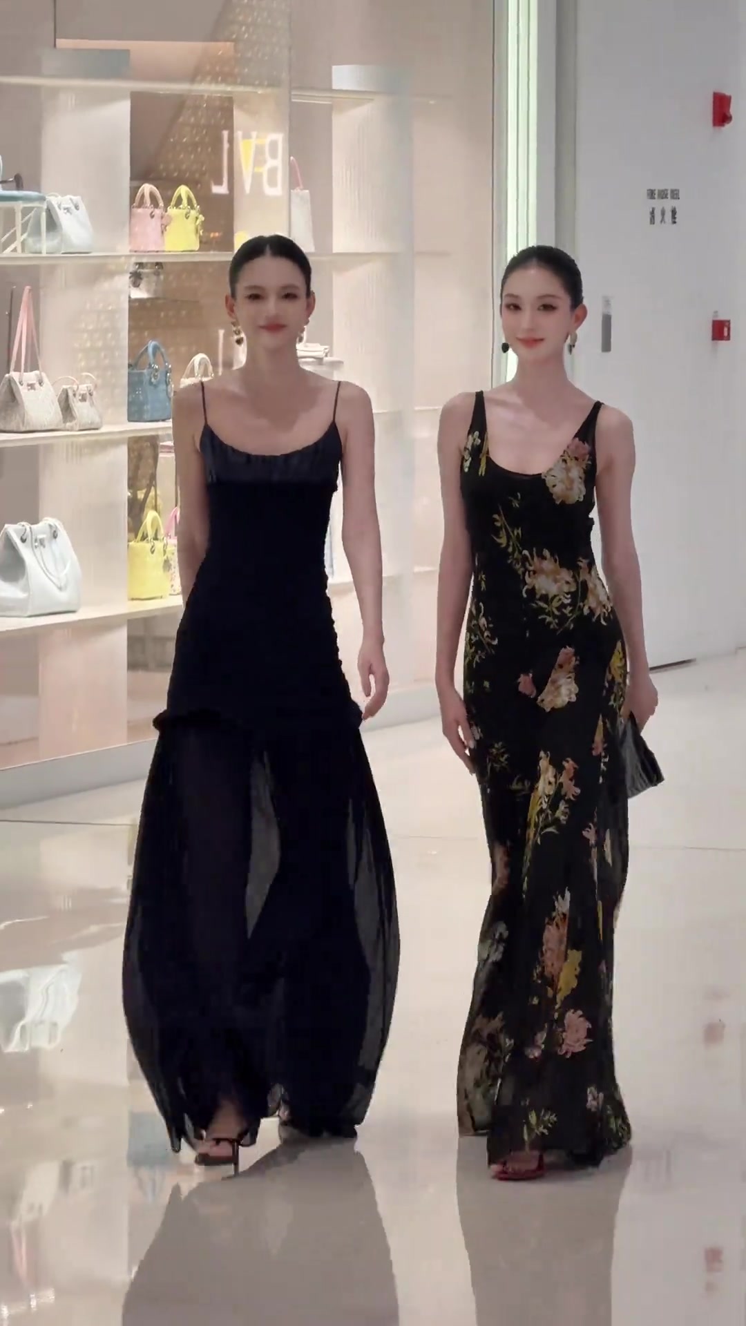 @BẠCH TUYẾT-FASHION