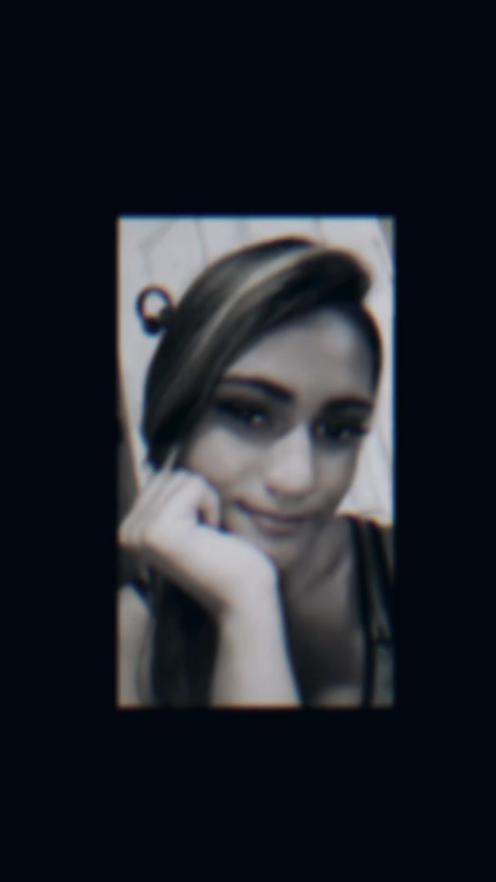 @Nisha🥀🧸🖤