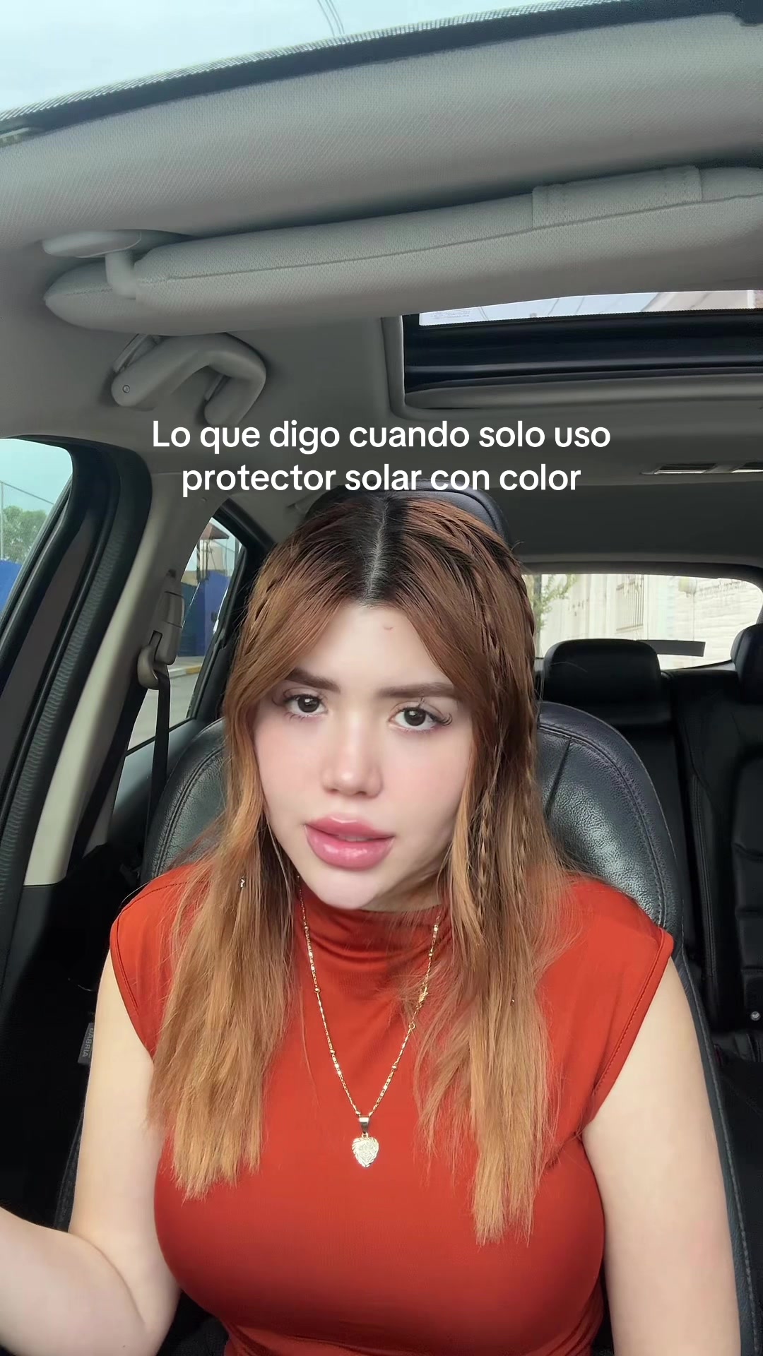 @Moniinay
