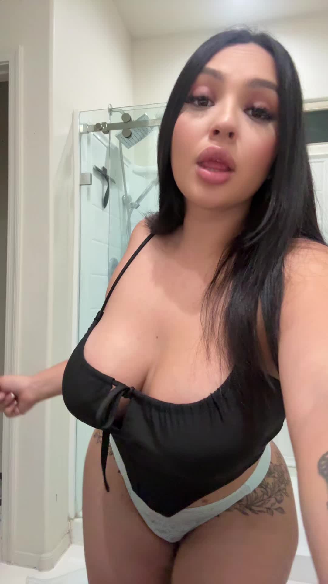 @D_9898