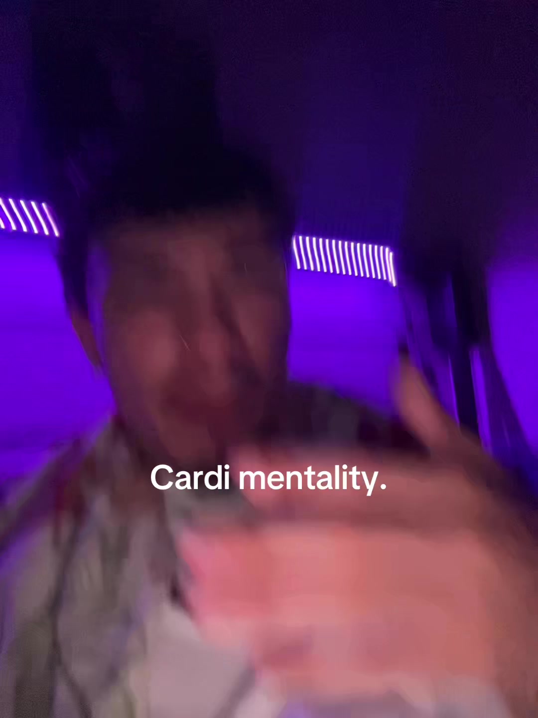 @￼
