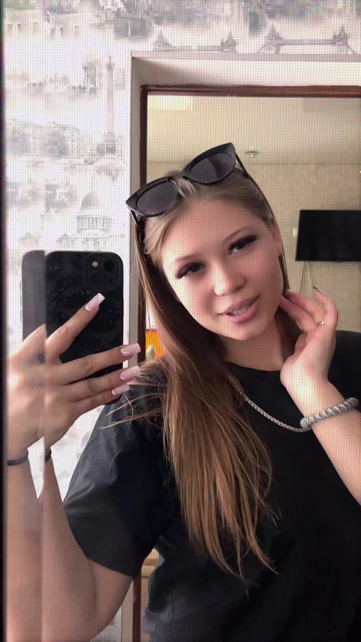 @Baby💋🖤