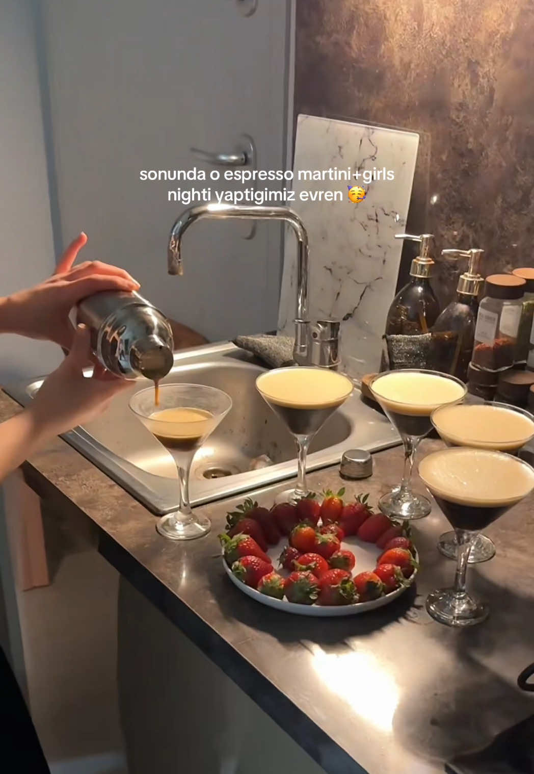 @sourapplew