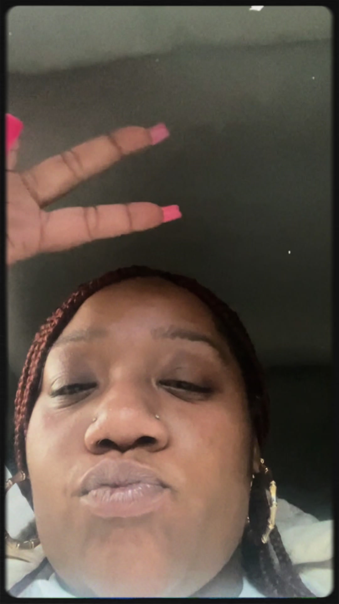 @Dee_nuggss