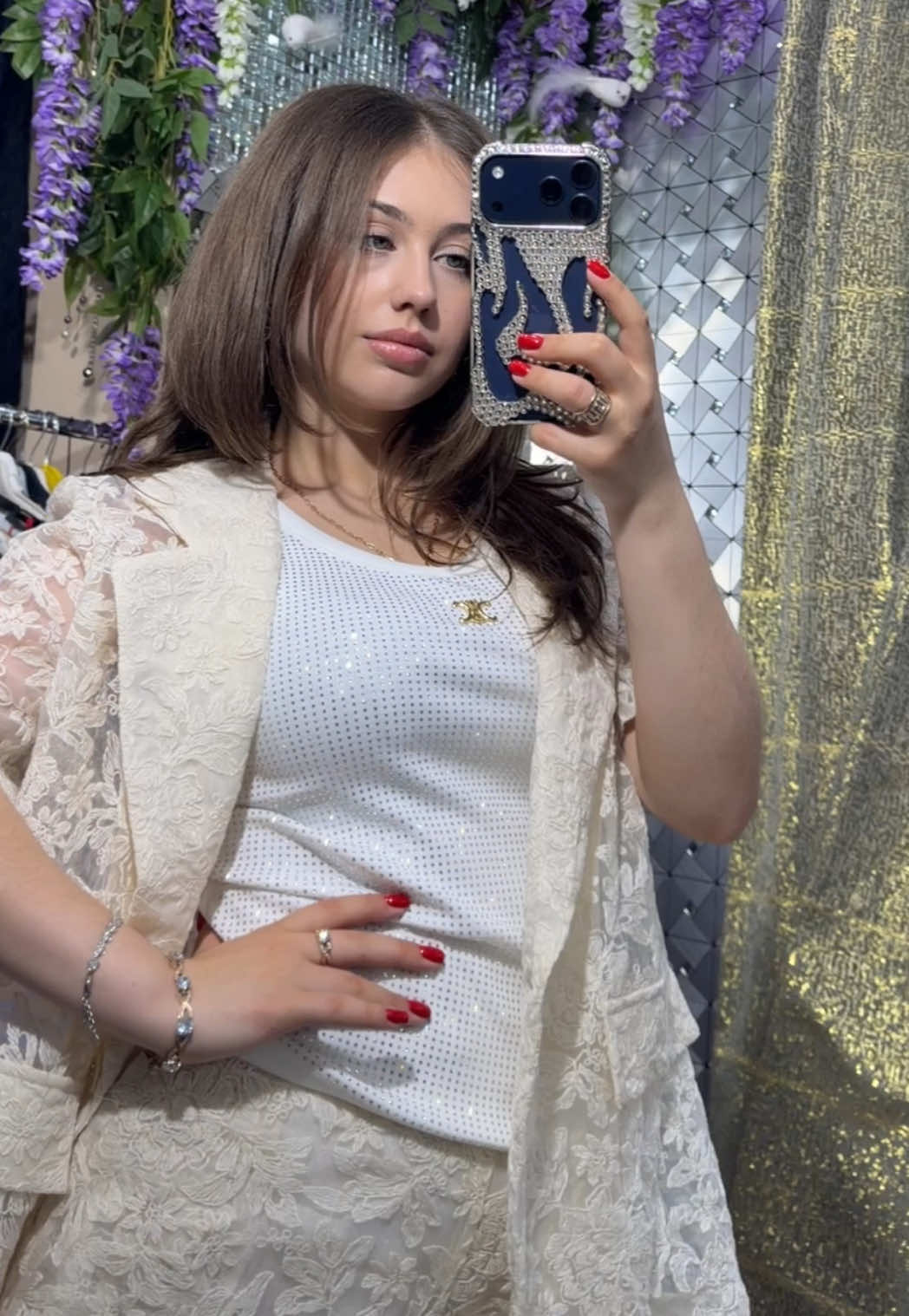 @ЛАКШЕРИ