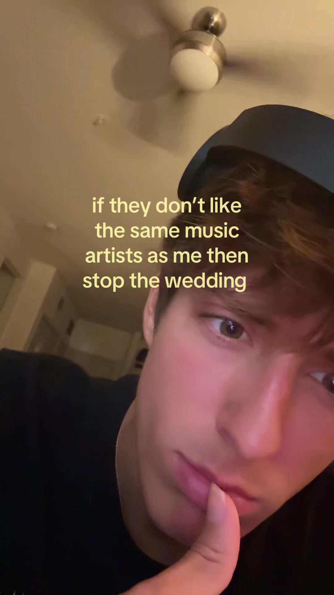 @️