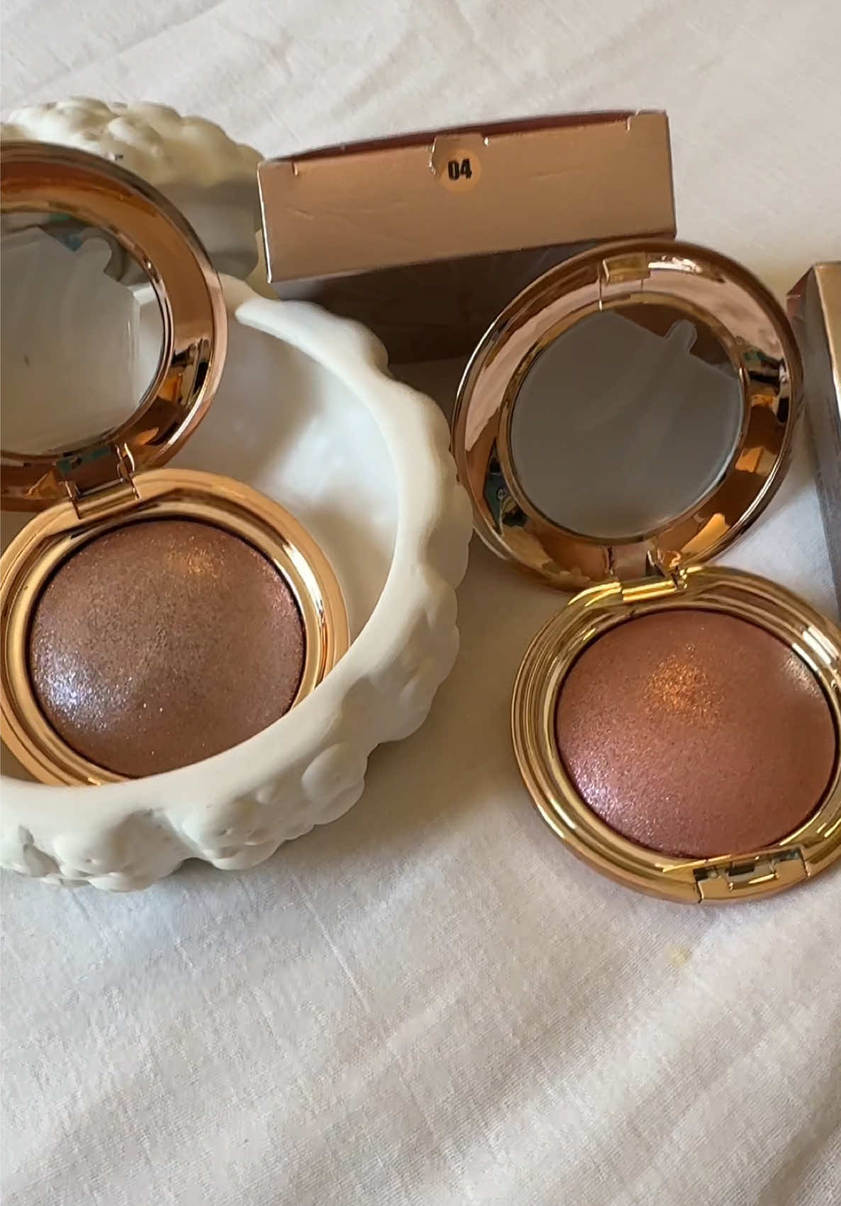 @Girly thingsz 🦋Beauty Creator