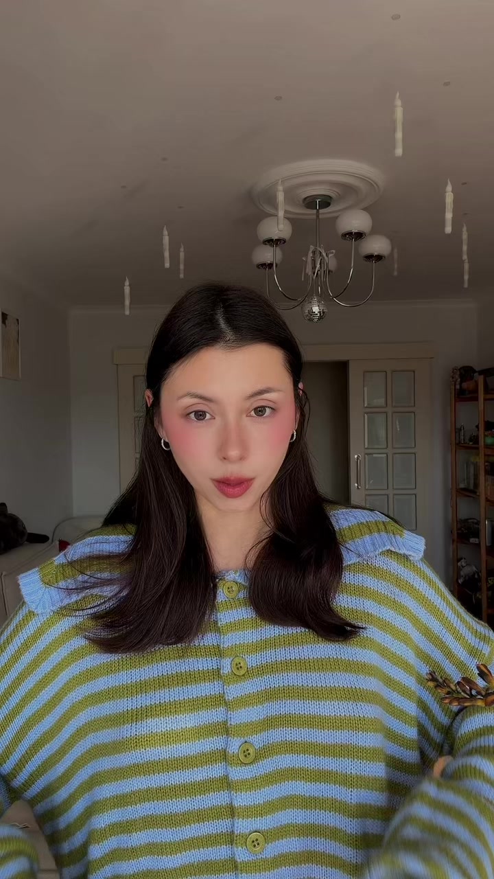 @Дора
