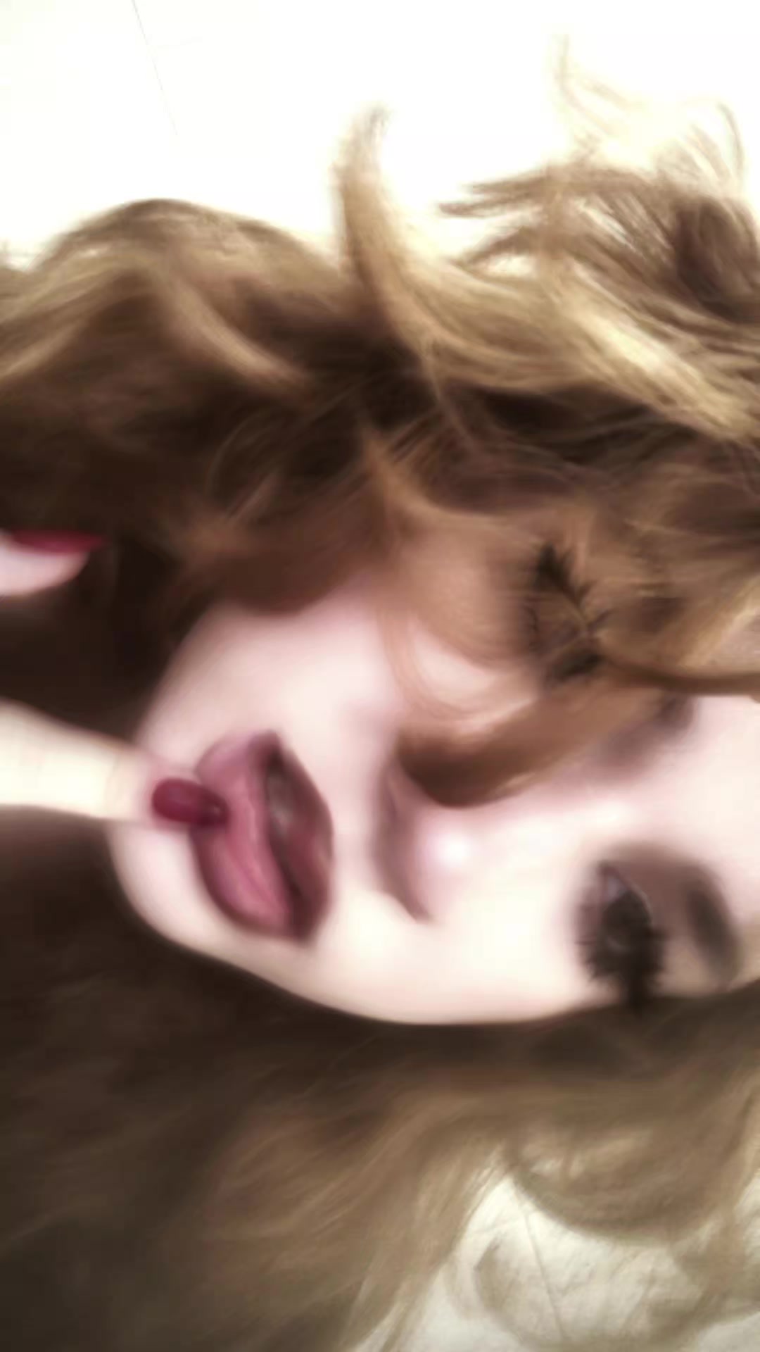 @𝑒𝓁𝓁𝓌𝑜𝑜𝒹🪽🏹&diams;️