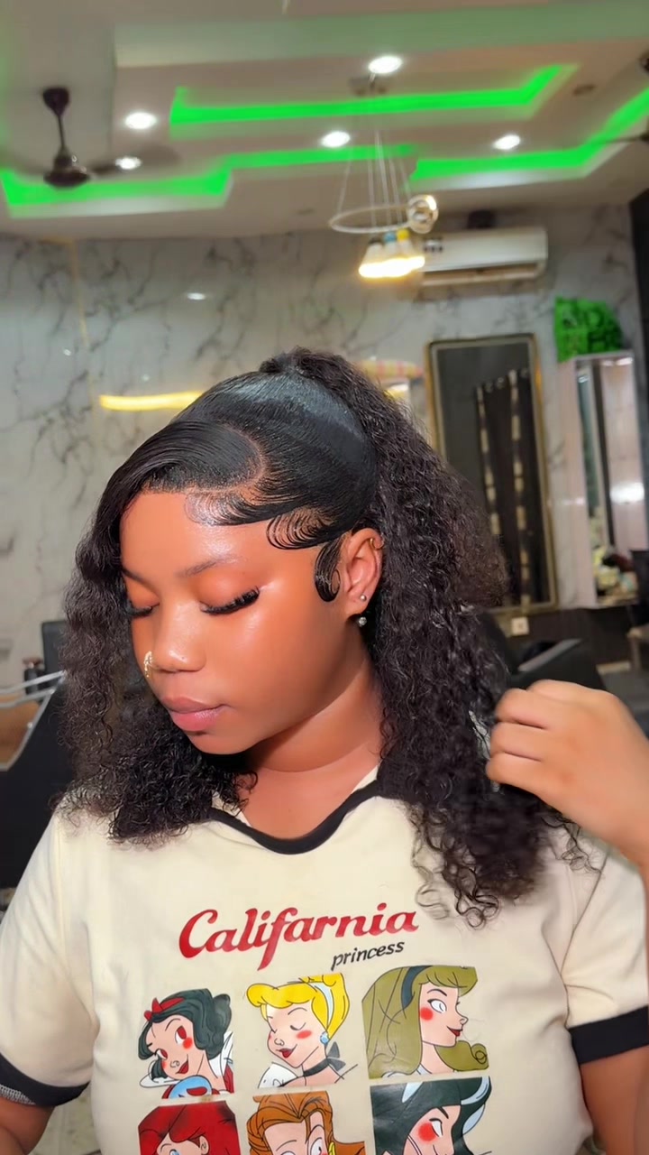 @HairVilage