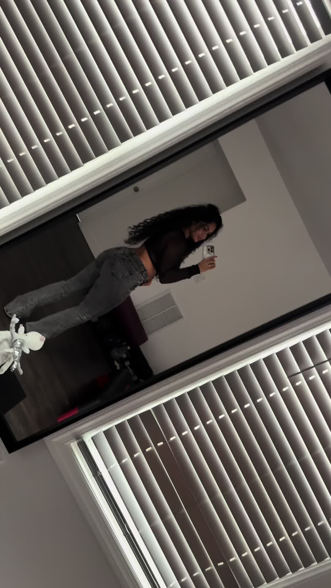 @holy_look