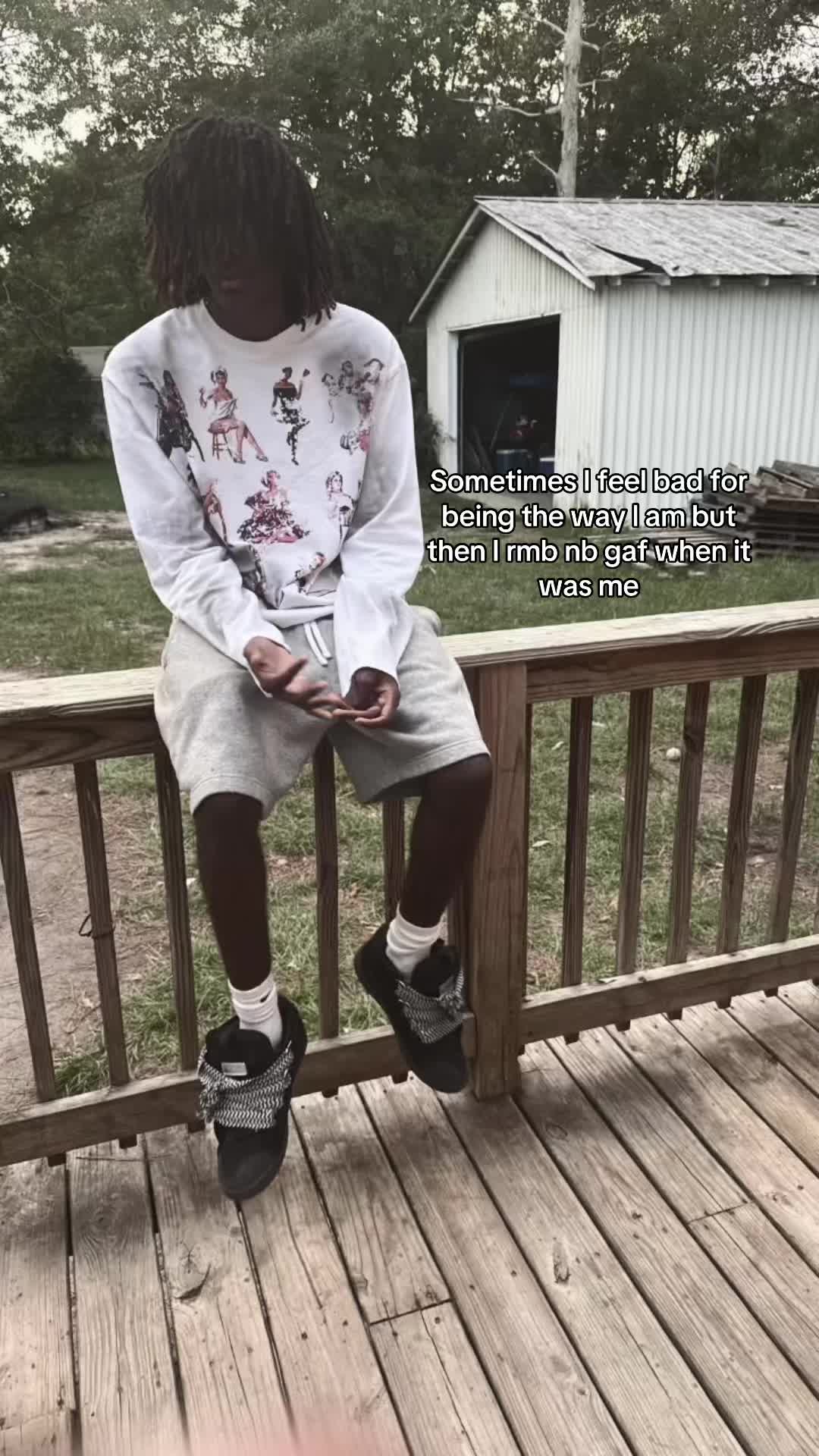 @:I