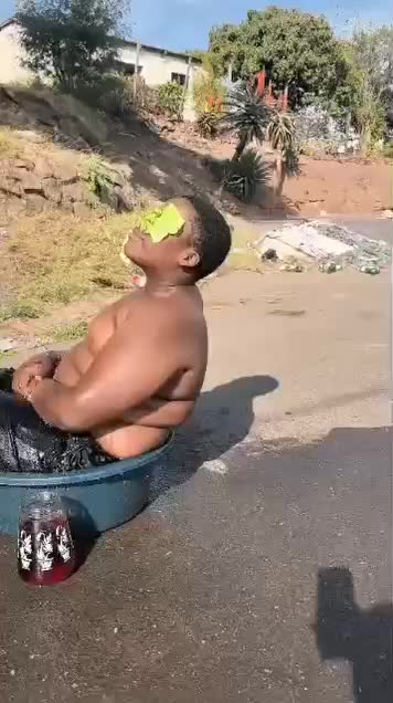 @Sphesihle Nkabini