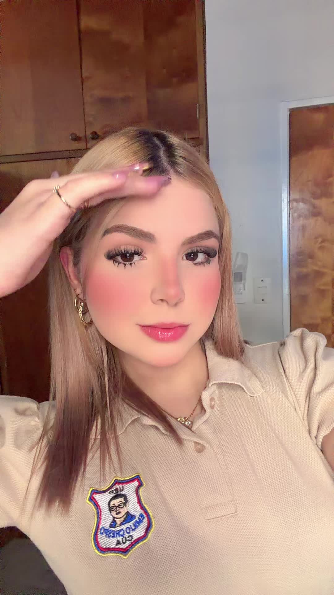 @Chris 👸🏼