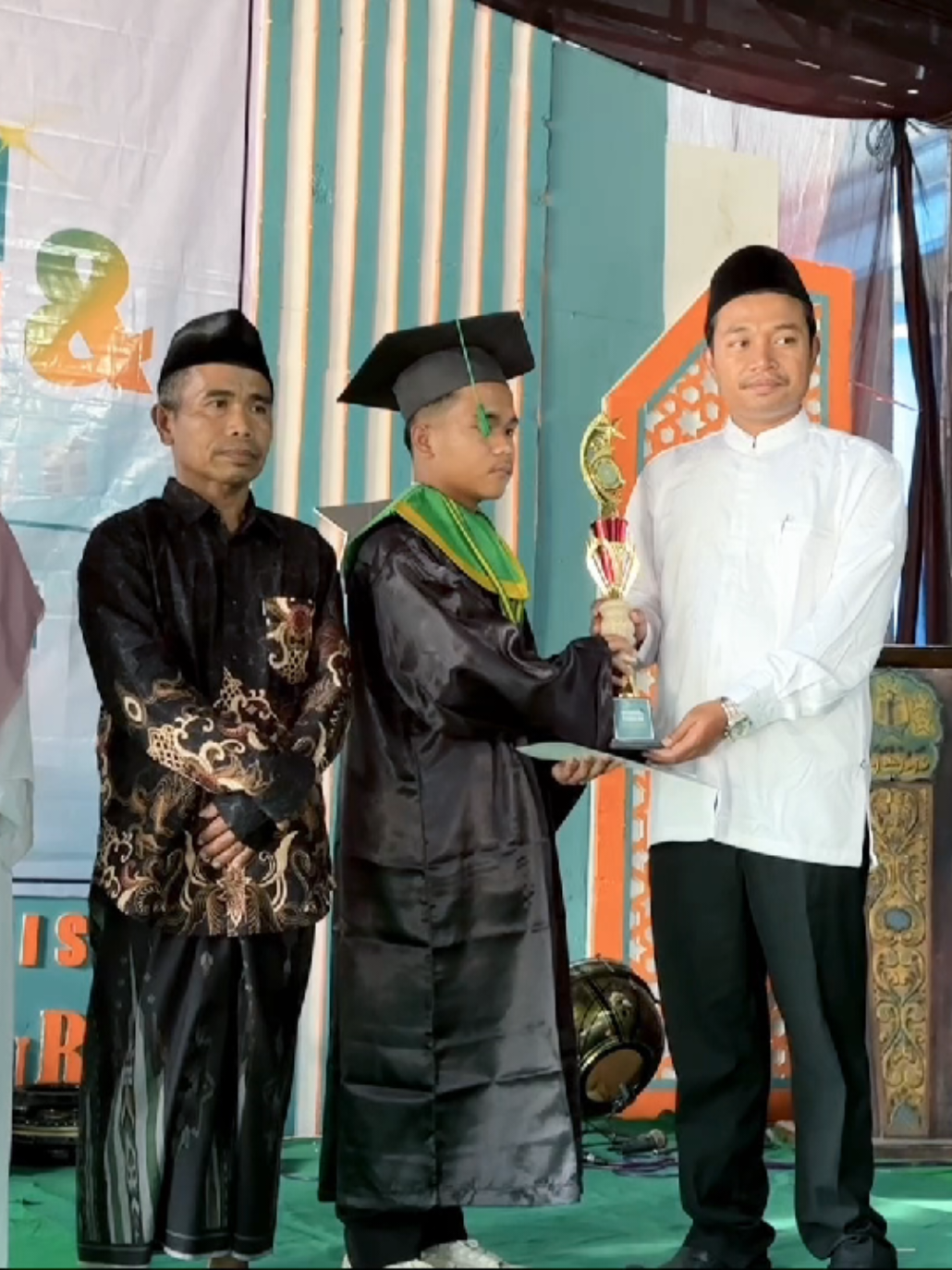 @Darul Ulum Assurur Sidomulyo