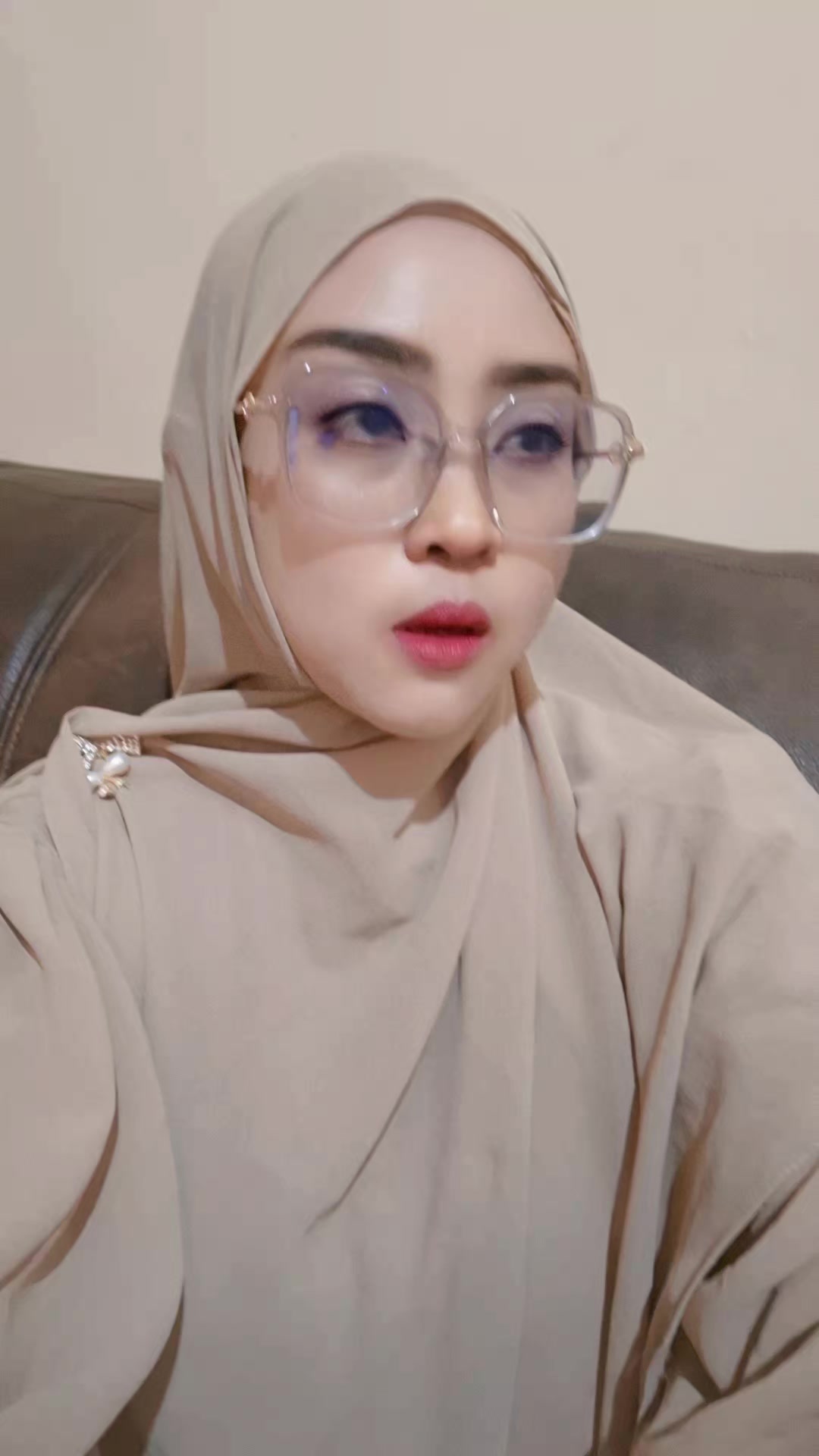 @Sofybintang