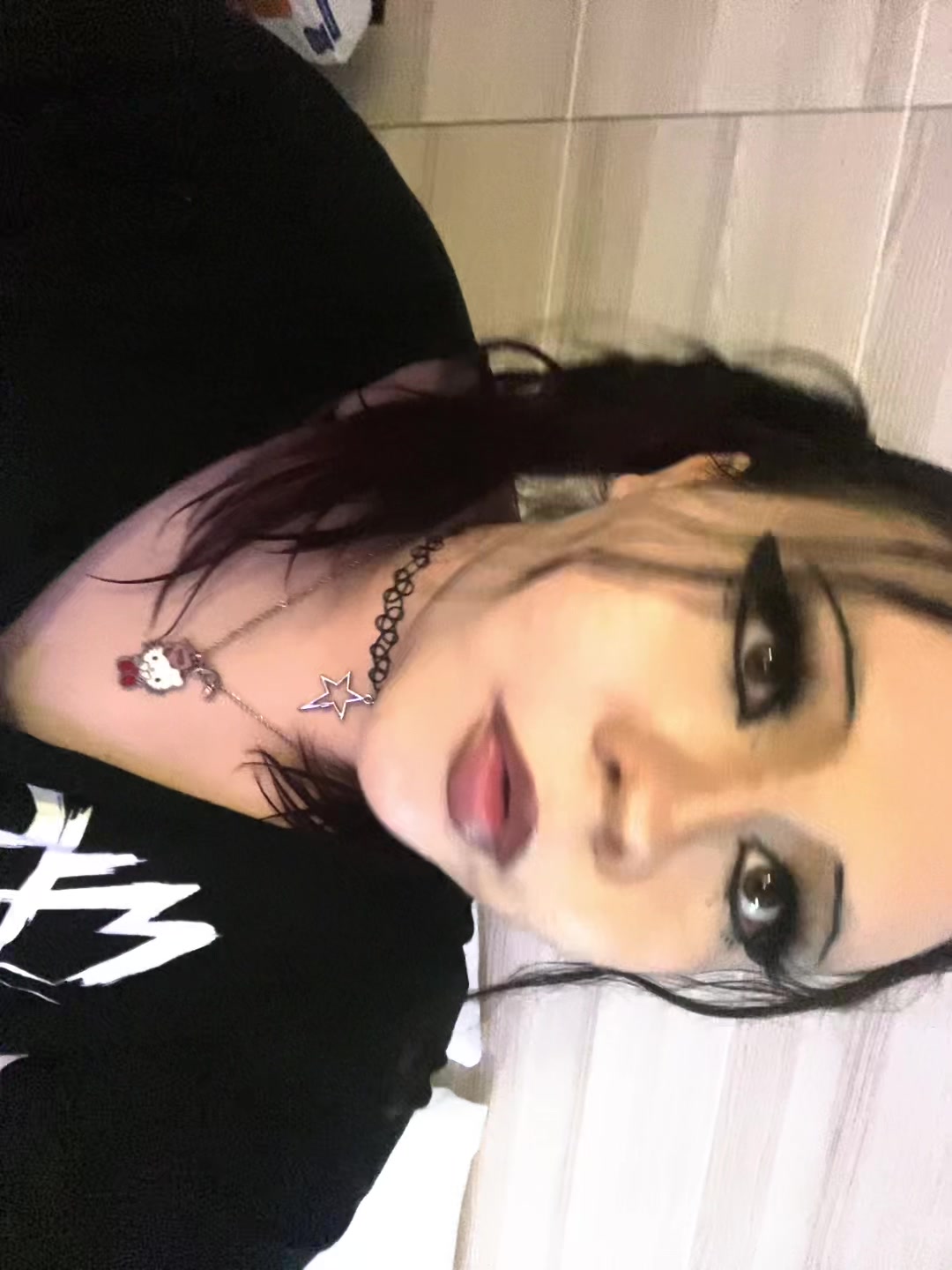@🕷️Rain🗝️