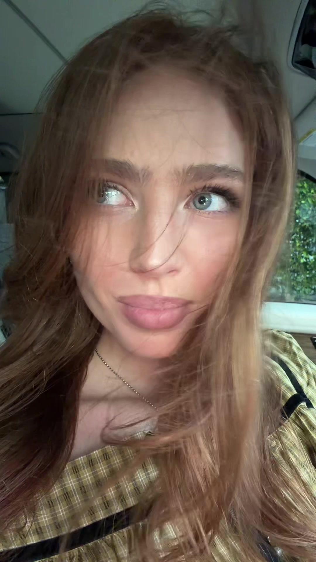 @renata