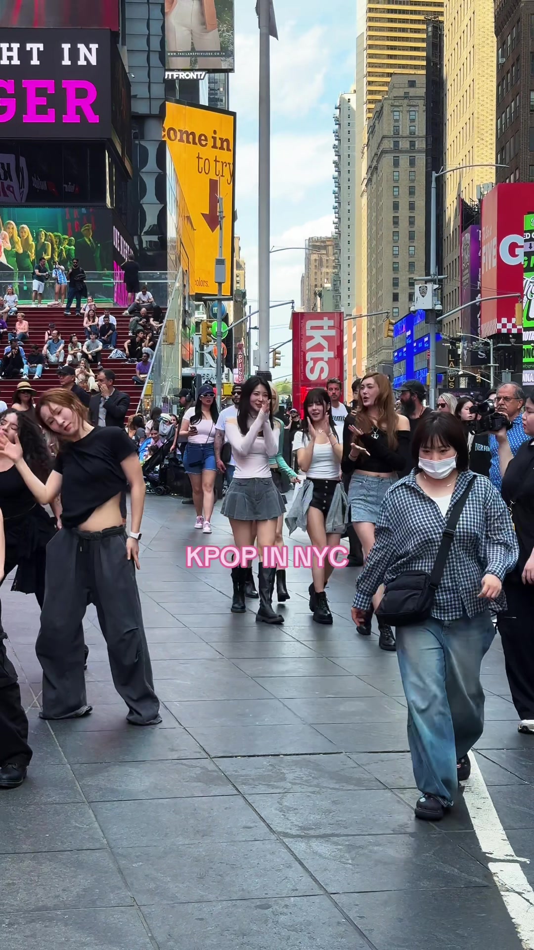 @KPOP IN NYC (DLE) 💖