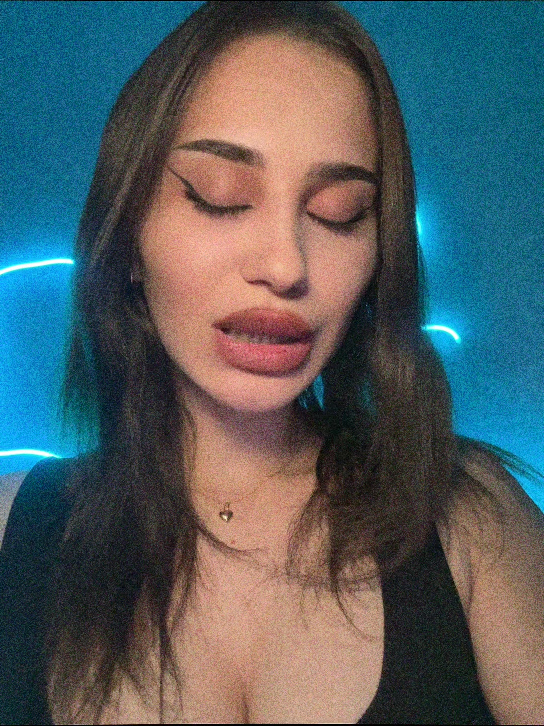 @ТГК:@alkssndrsss