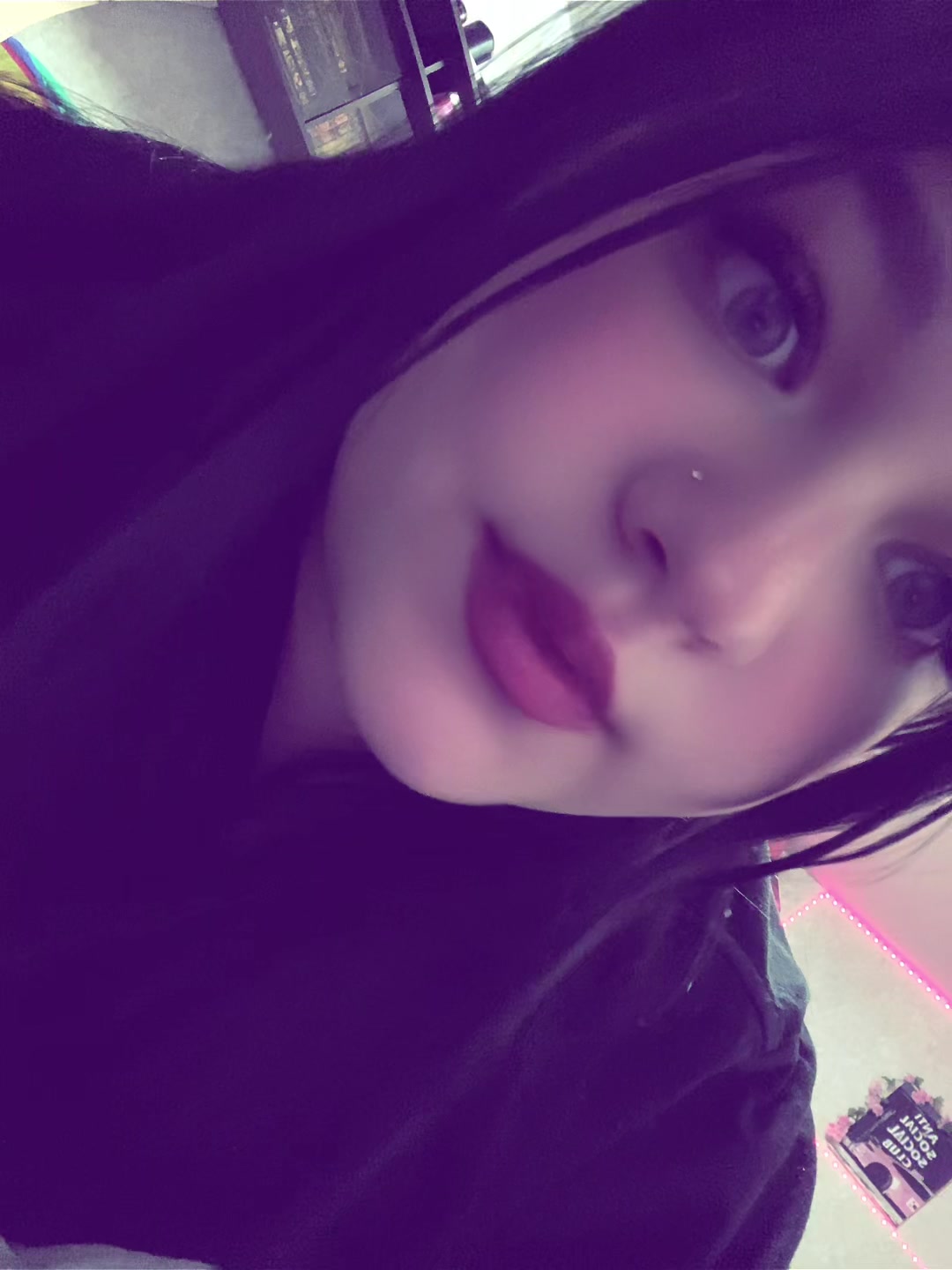 @Lovely 1856
