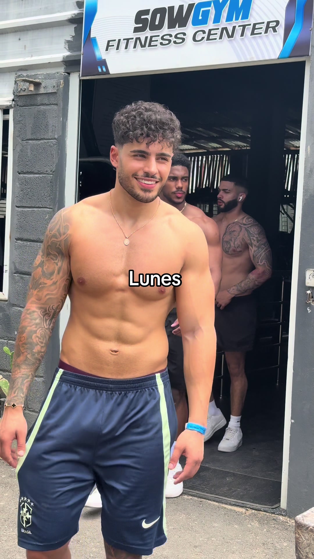 @Mikael &Aacute;ngeles