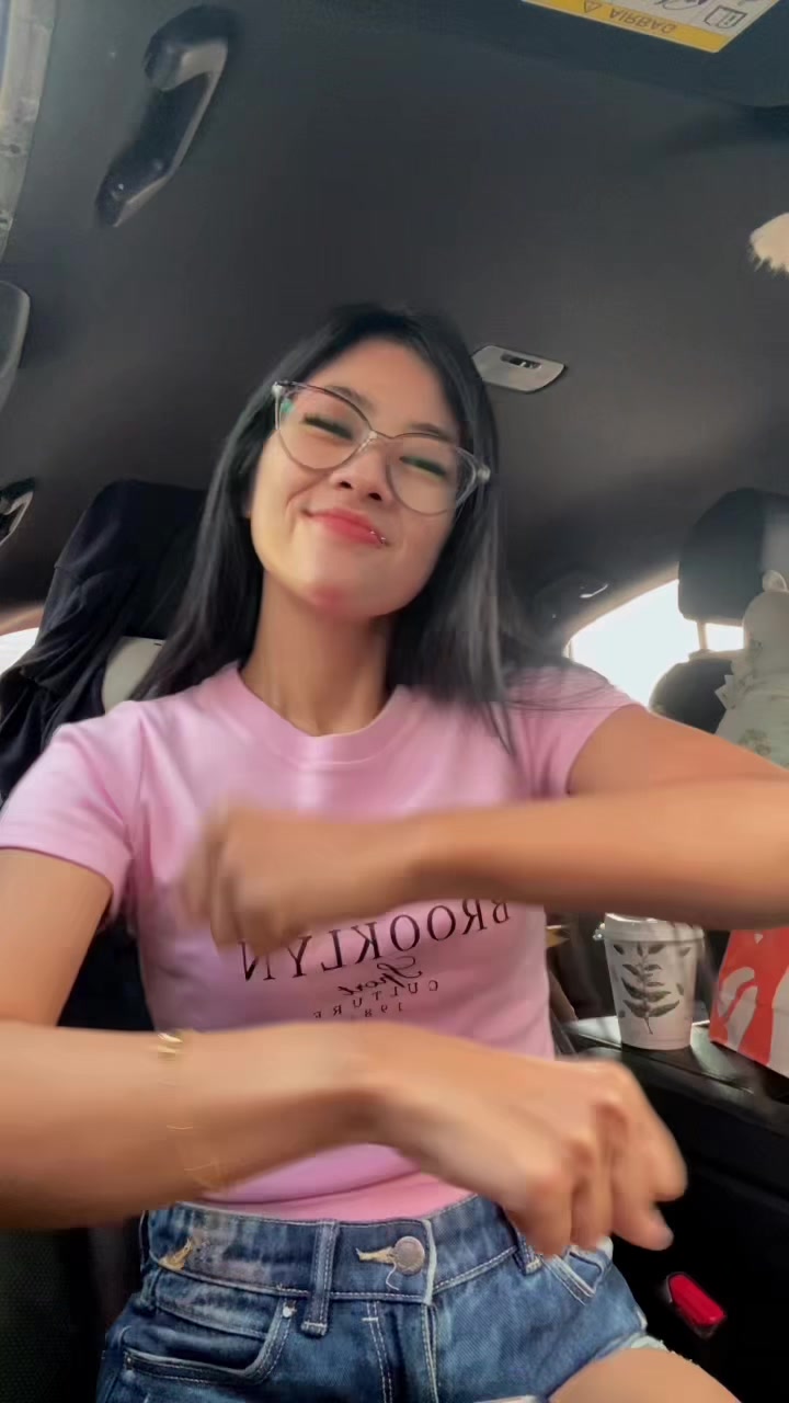 @FLO 🧸🍭