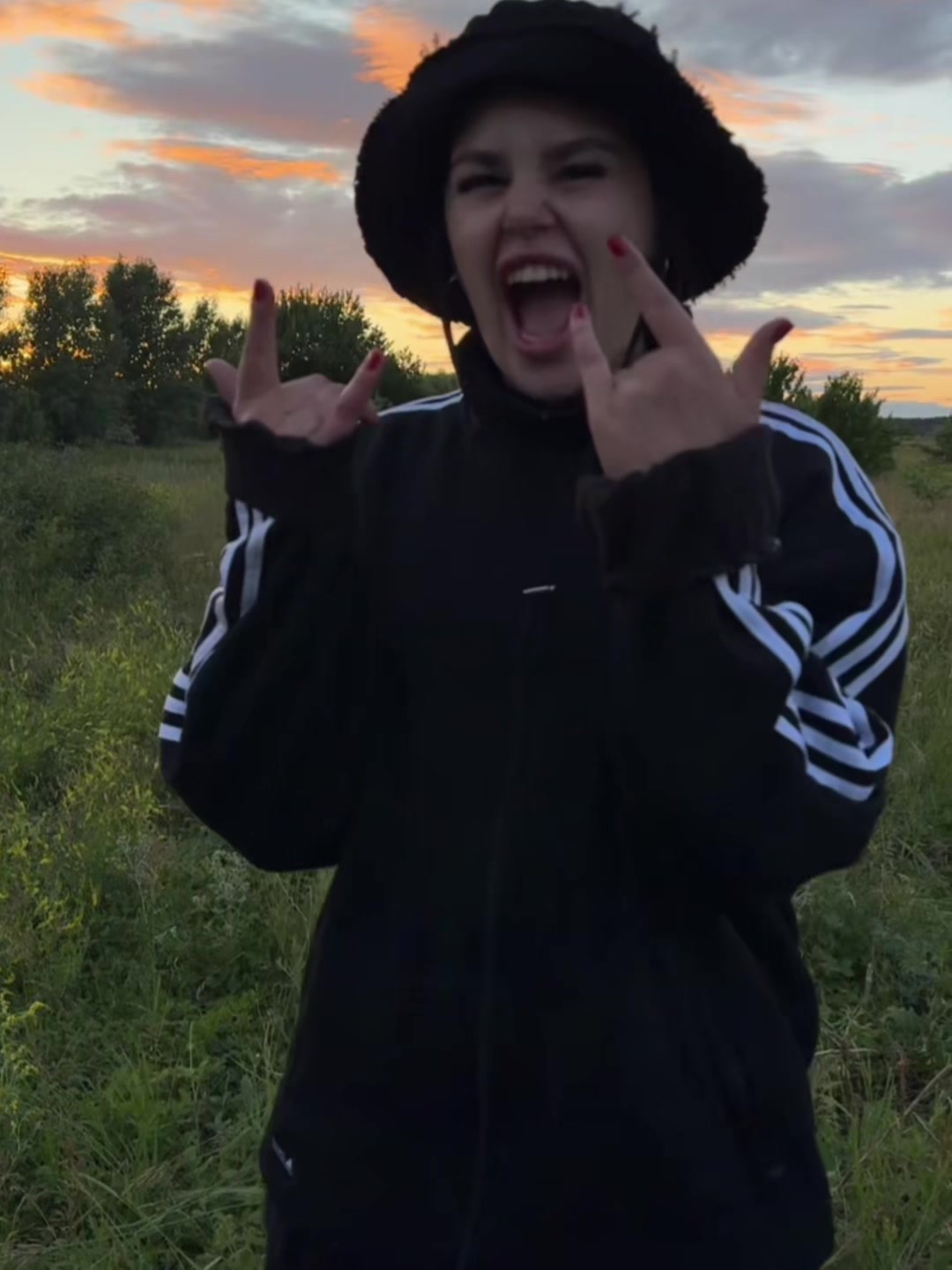 @даша