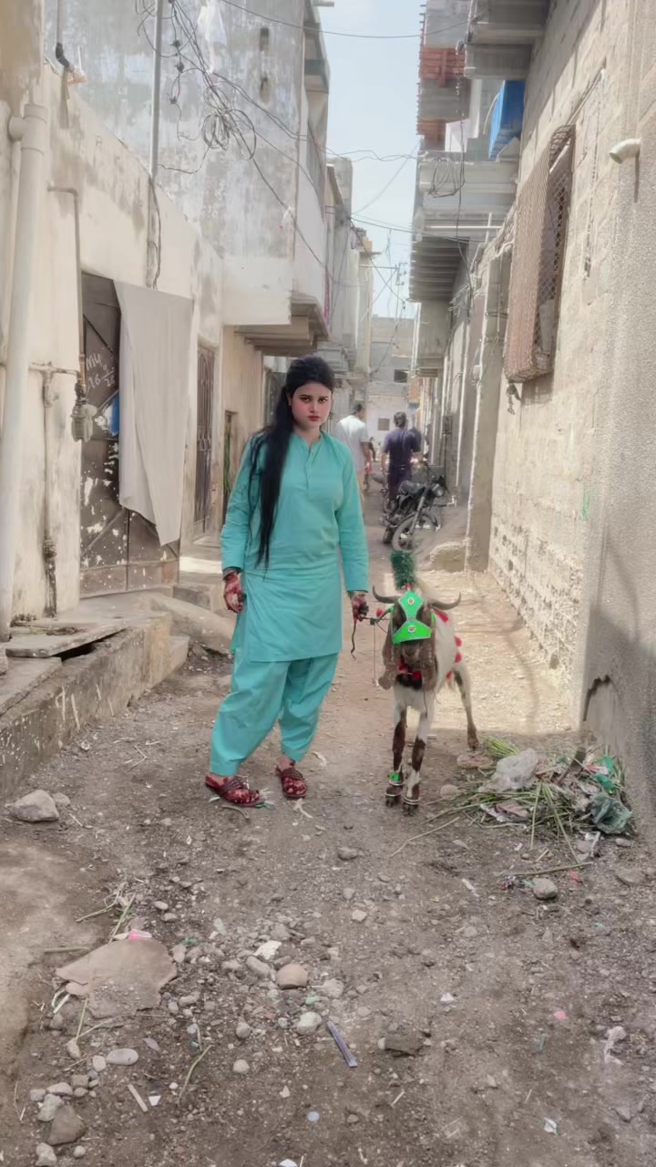 @Anam Khan