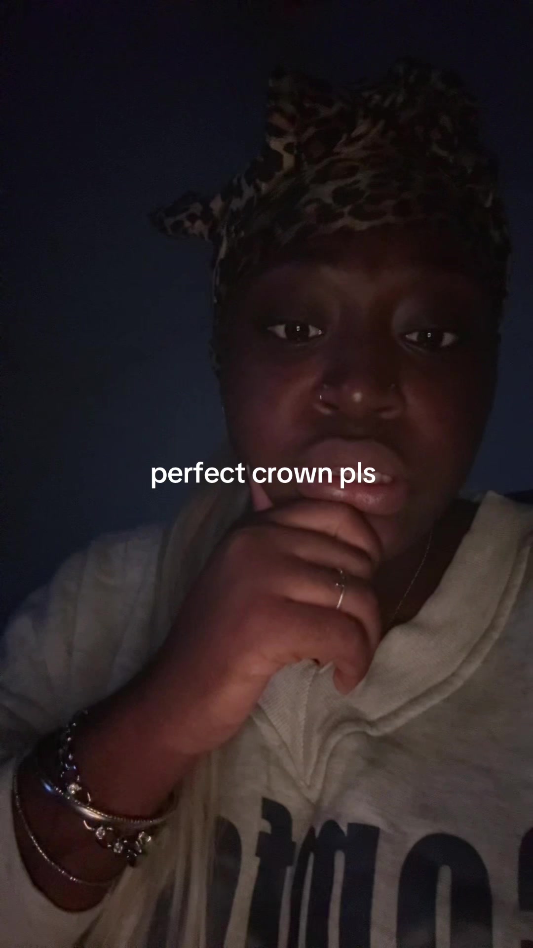 @julie⋆˙⟡