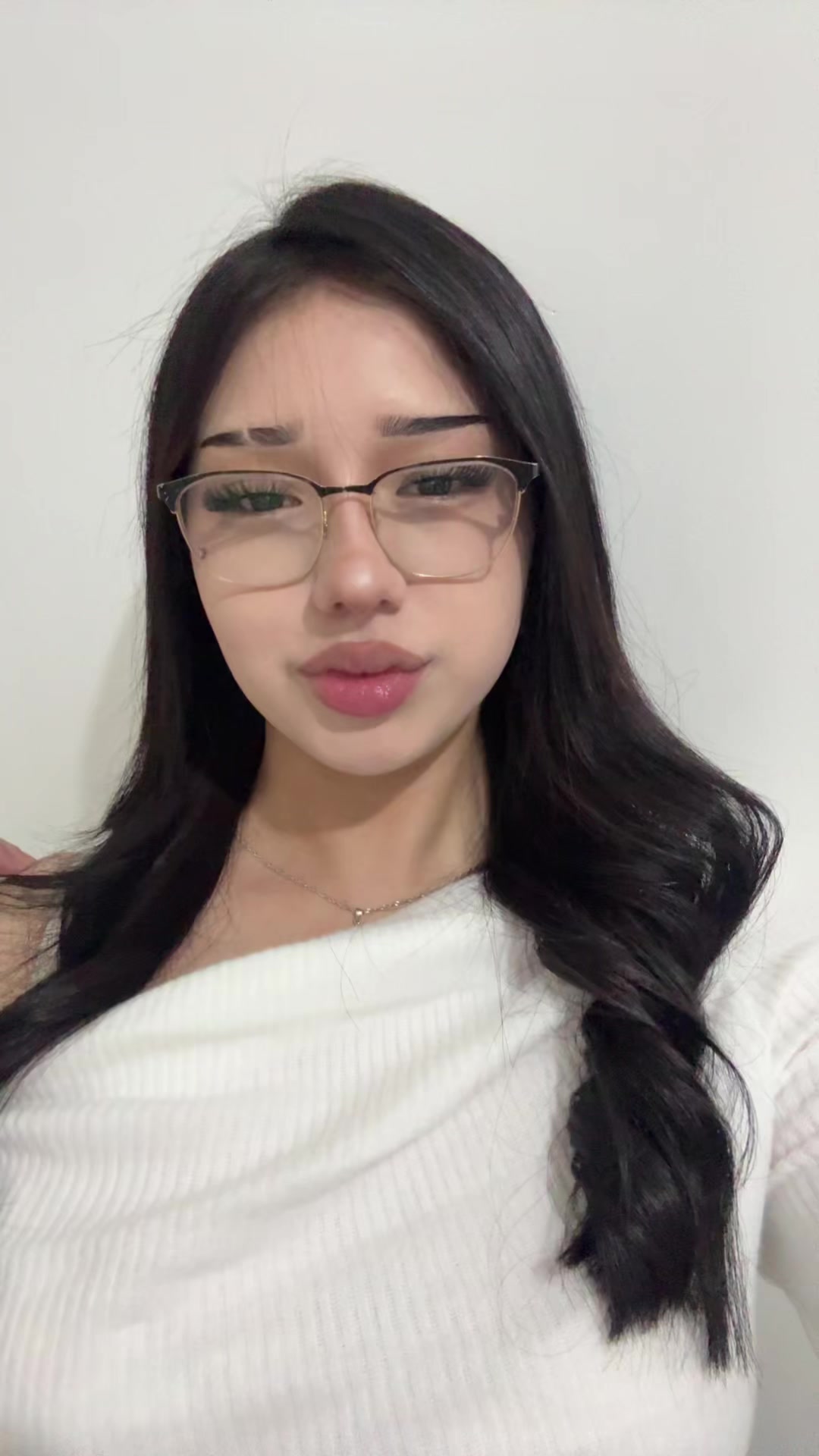 @️