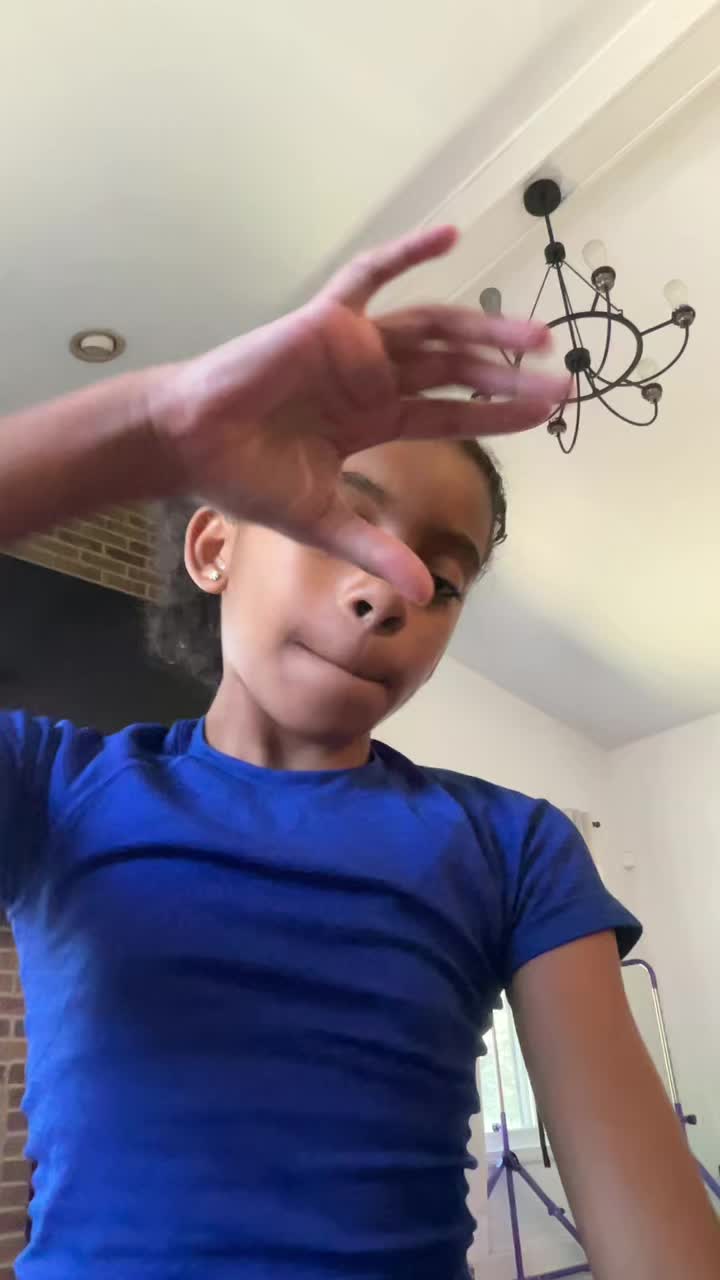 @ava123
