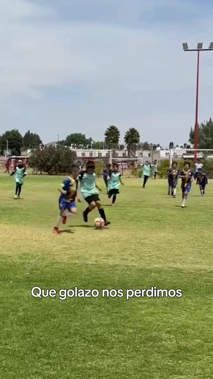 @Los Macías