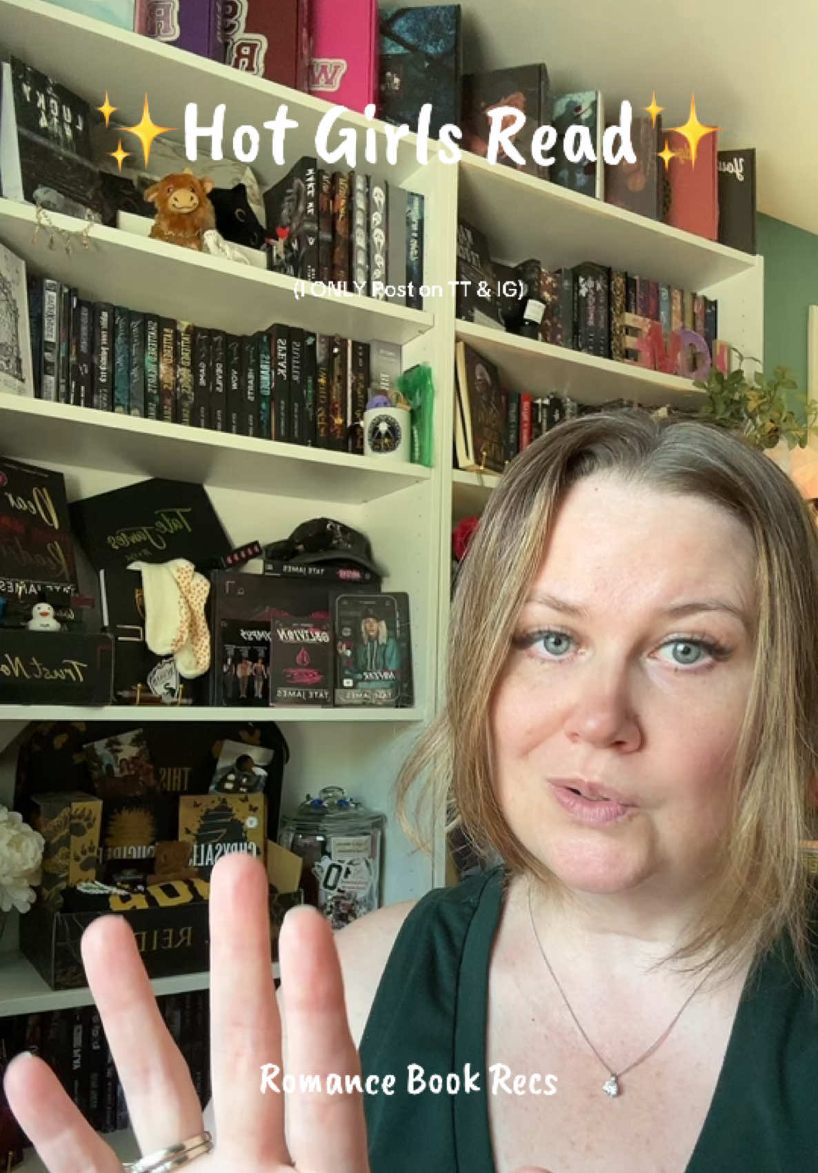 @Eliza 🖤💕📚