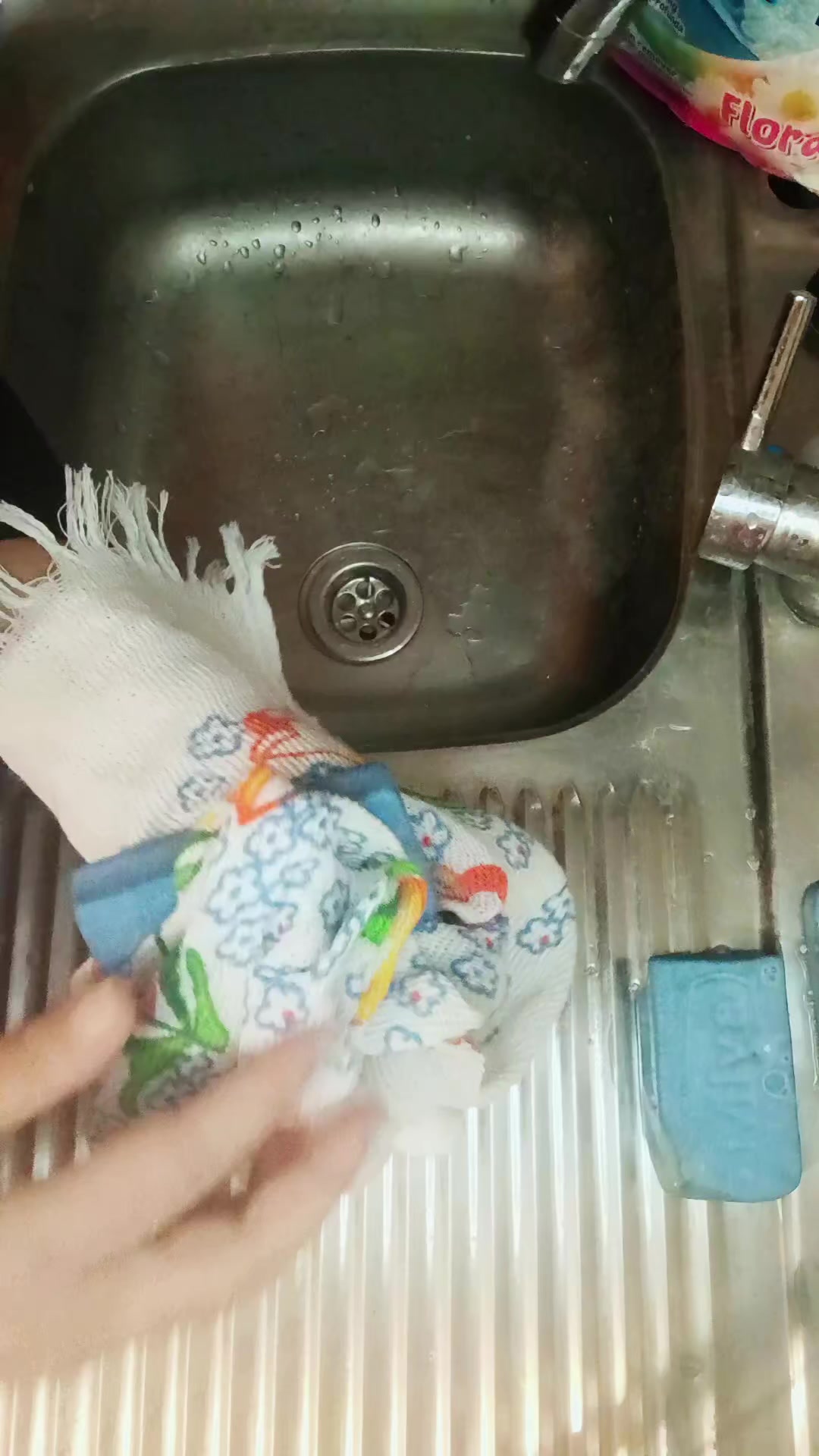 @tita