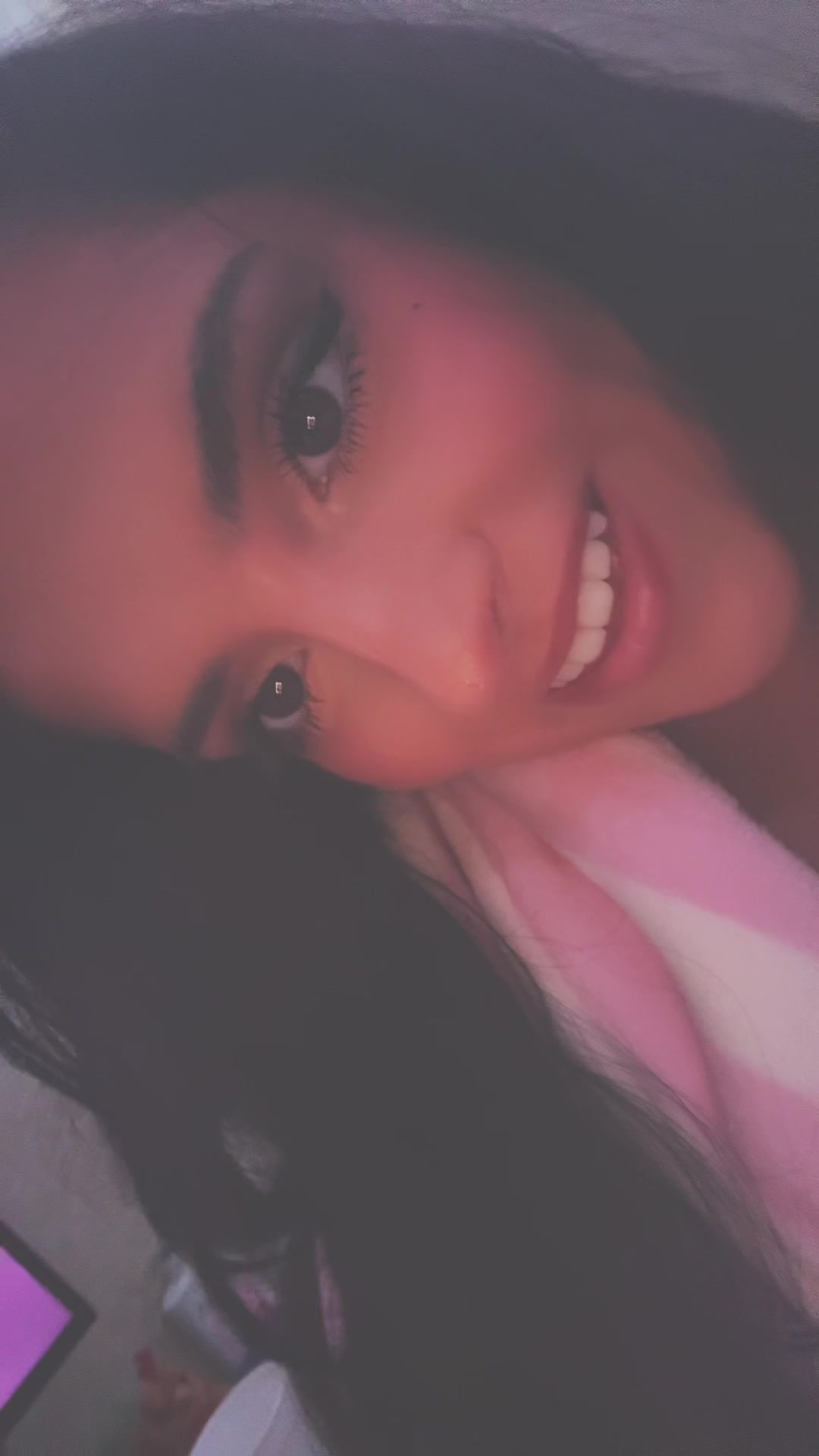 @𝑳𝑨𝒀𝑳𝑨🎀🪞🐈⬛🌸🍸