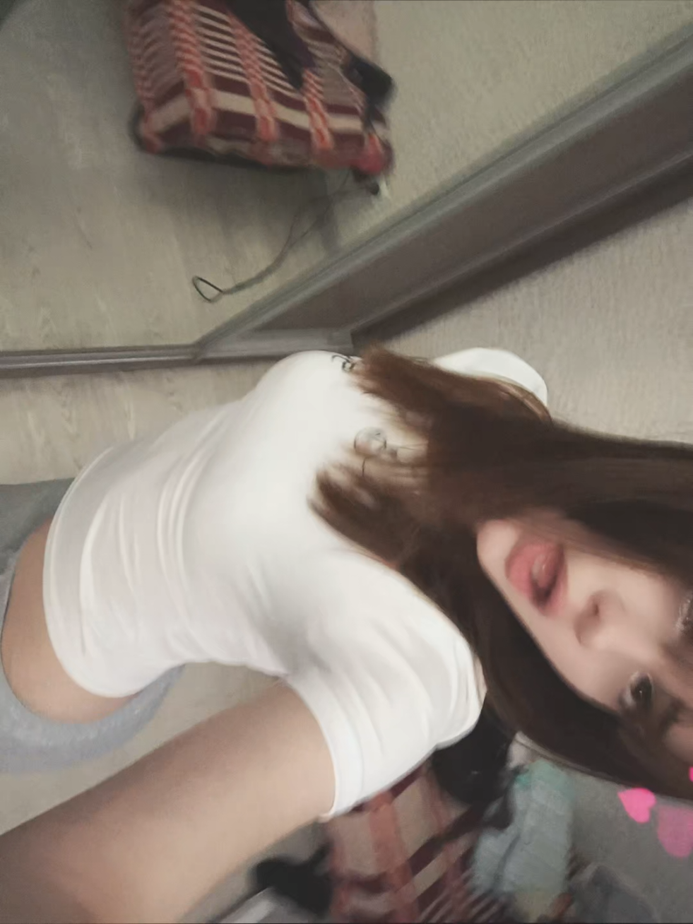 @🐶