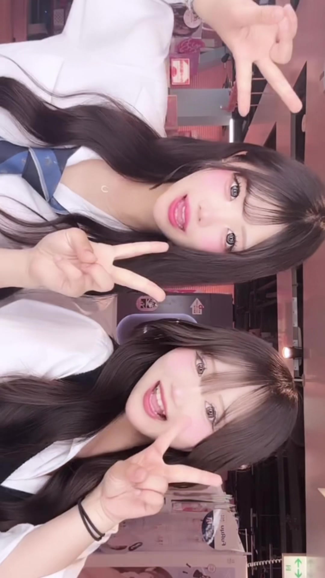 @ももにゃ