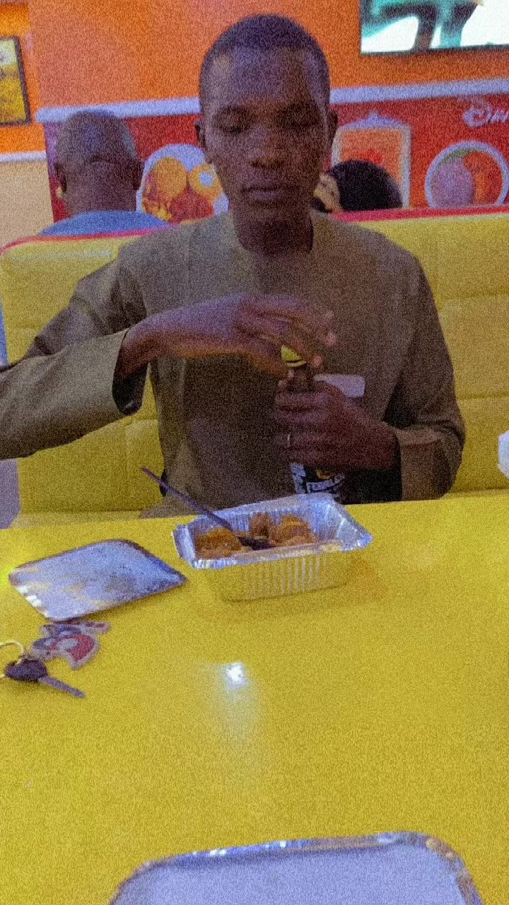 @🤓legend---Usee 🌹🐧🦜