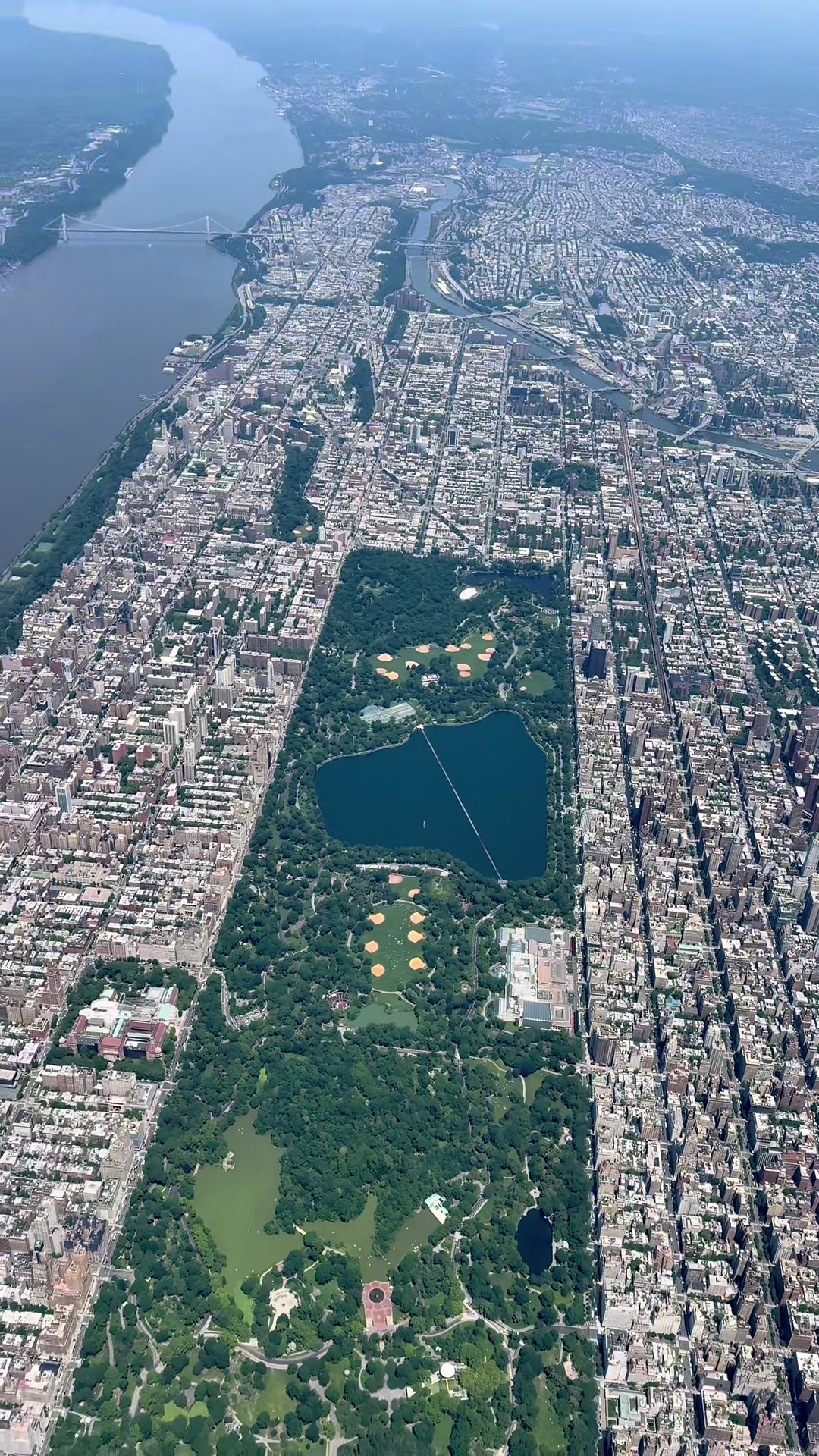 @FlyNYON