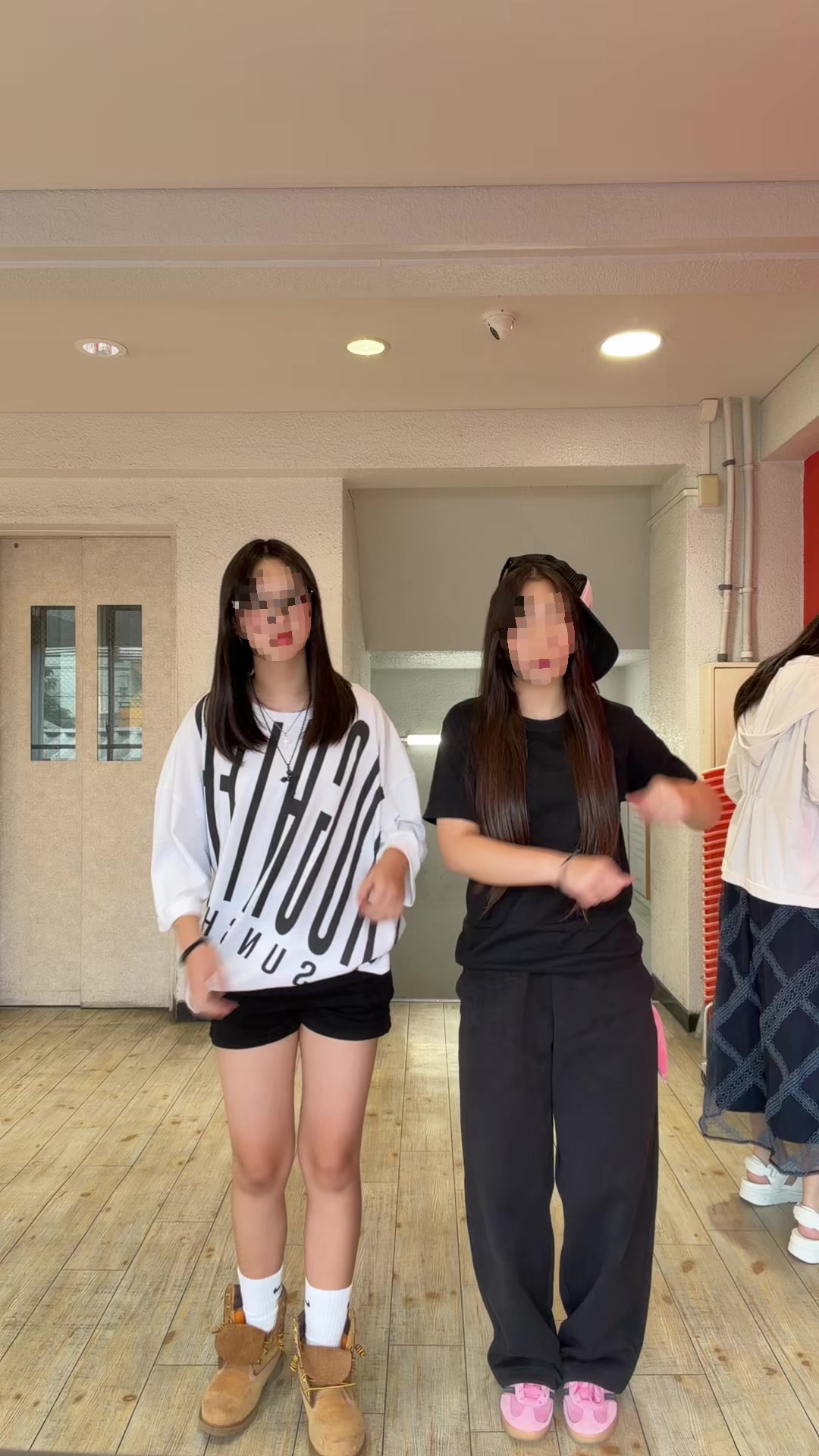@まい