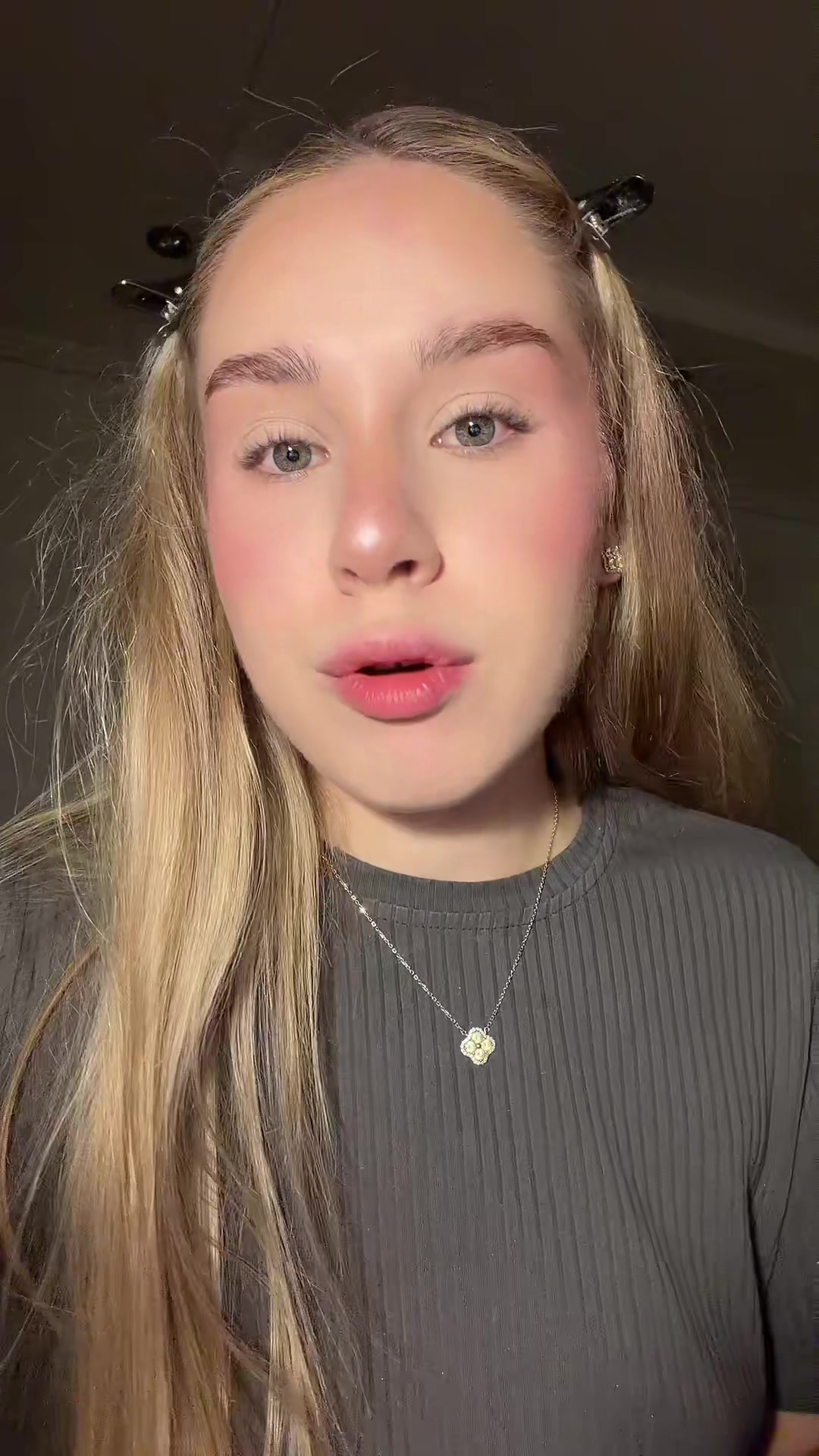 @lipcombovna